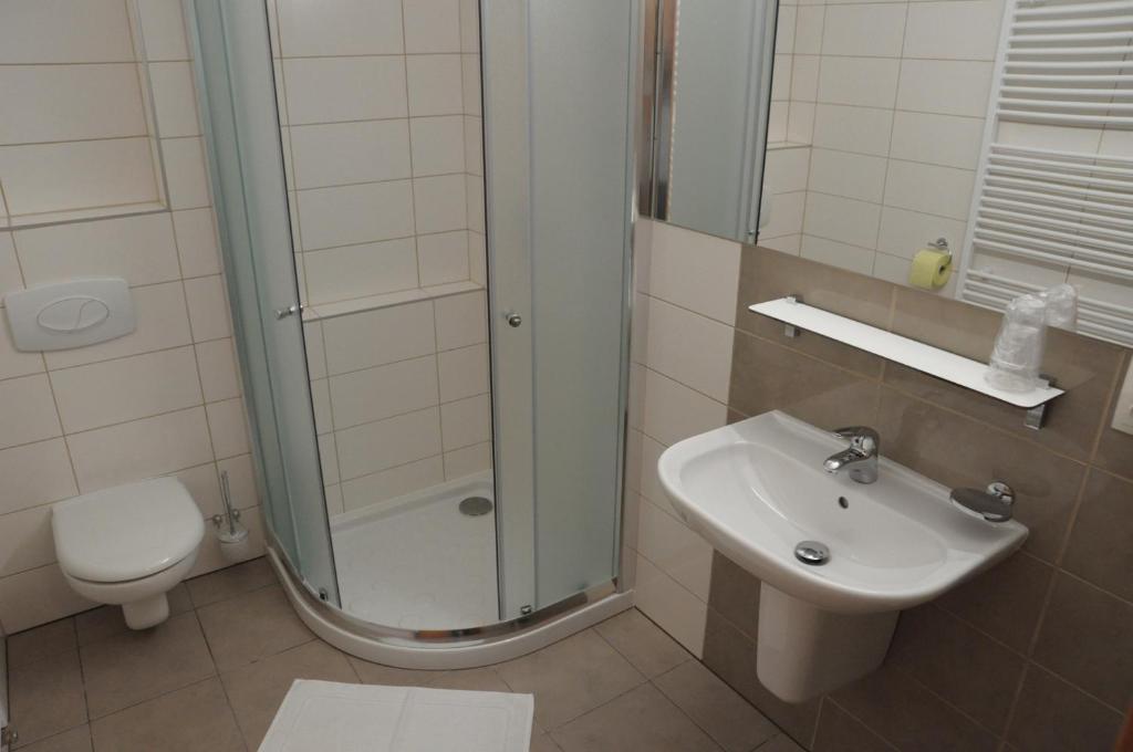 Hotel Kaskada Ledeč nad Sázavou Rum bild