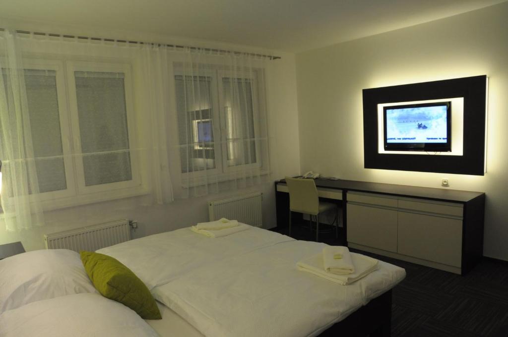 Hotel Kaskada Ledeč nad Sázavou Rum bild