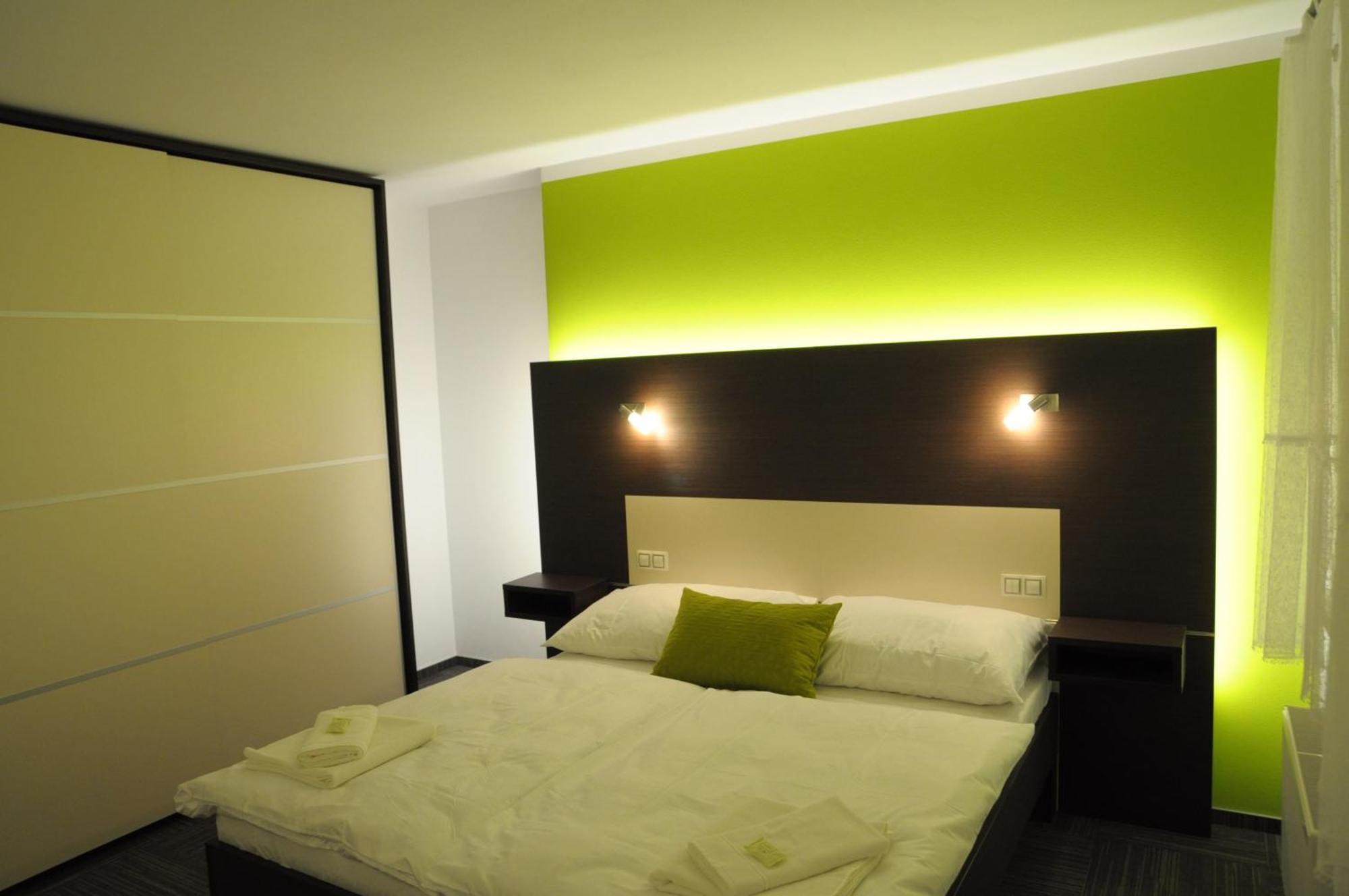 Hotel Kaskada Ledeč nad Sázavou Exteriör bild